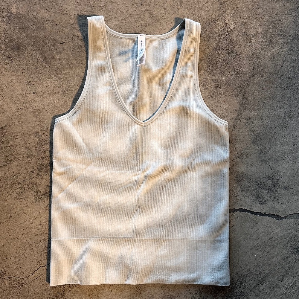 ATHLETA |  Aurora V-Neck Ribbed Tank Top, Color Mint, Size S